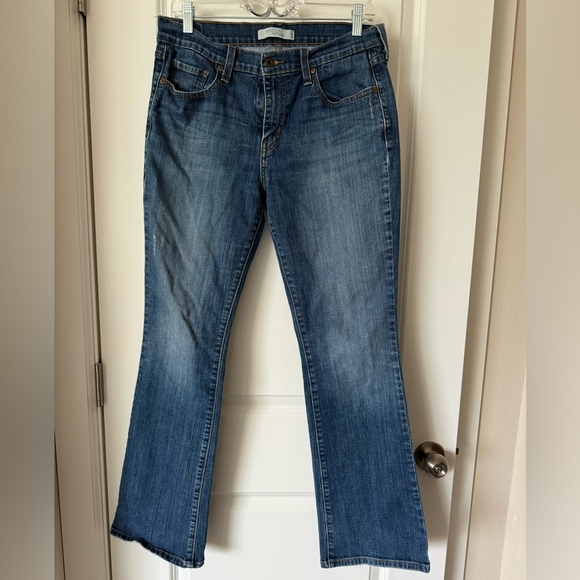 Levi‘s Women‘s 515 Boot cut jeans size 10M. - Picture 2 of 8